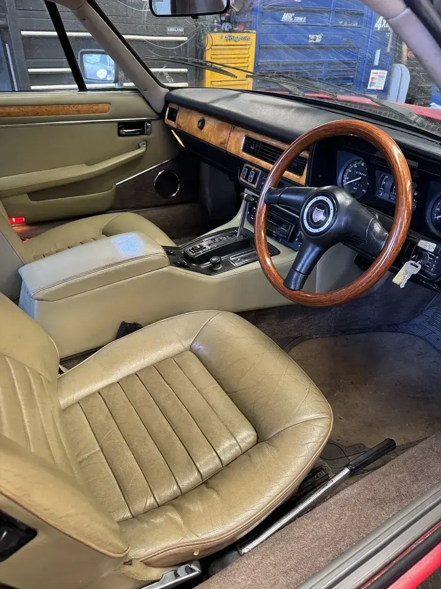 Used Jaguar XJS 1986 Red Sedan