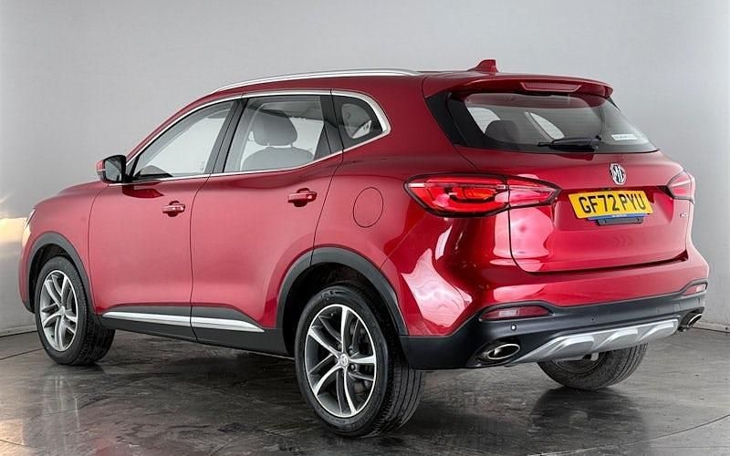 Used MG HS Excite 162 HP (119 kW) 2023 Red SUV