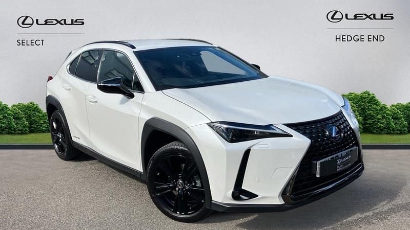 Sonic white Used 2022 Lexus UX Sport Line SUV | £22,533 (Fair price) - Image 1/2