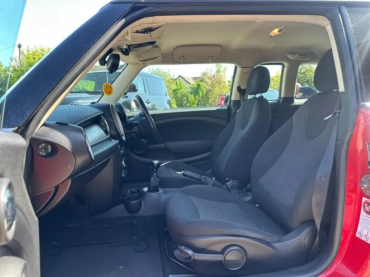 Used Mini One Clubman 2014 Red Estate