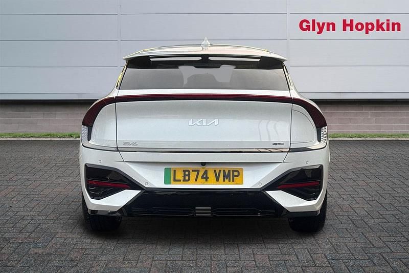 Used Kia EV6 GT-Line 167 kW (228 HP) 2024 White SUV