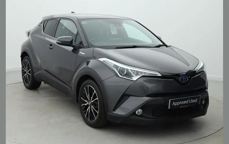 Used Toyota C-HR 120 HP (88 kW) 2019 Grey SUV