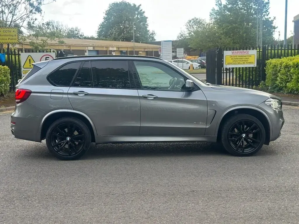 Gebraucht BMW X5 M Sport 313 PS (230 kW) 2017 Grau SUV