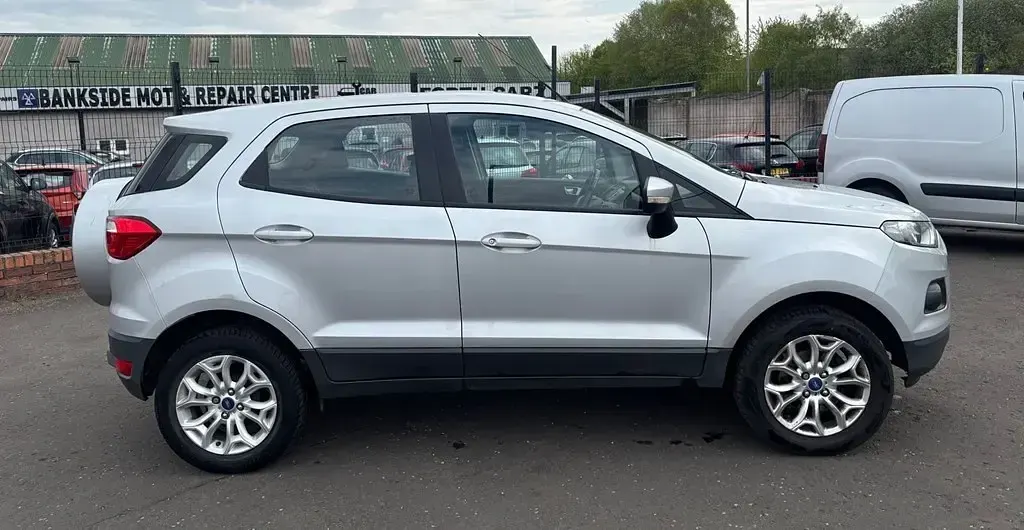 Used Ford Ecosport Zetec 112 HP (82 kW) 2015 Silver SUV