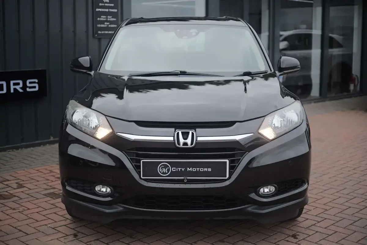 Used Honda HR-V SE 120 HP (88 kW) 2016 Black SUV