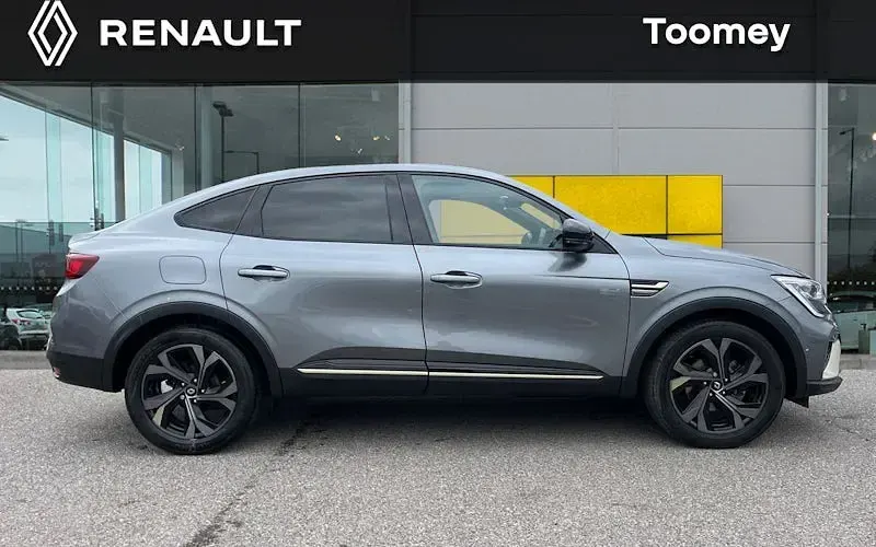 Used Renault Arkana Engineered 143 HP (105 kW) 2023 Grey  SUV