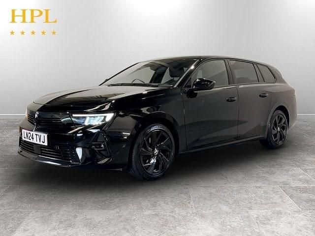 Second-hand Vauxhall Astra S 130 CP (95 kW) 2024 Negru Break