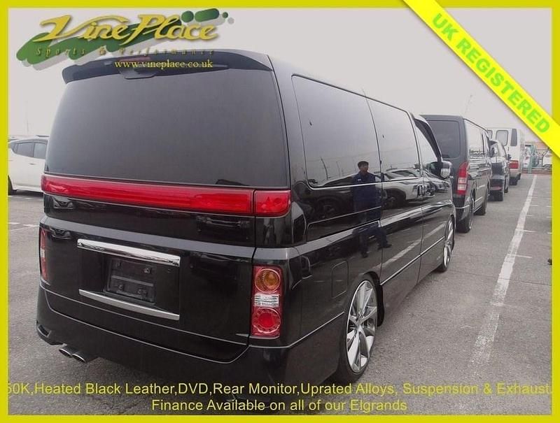 Used Nissan Elgrand 2008 Black MPV