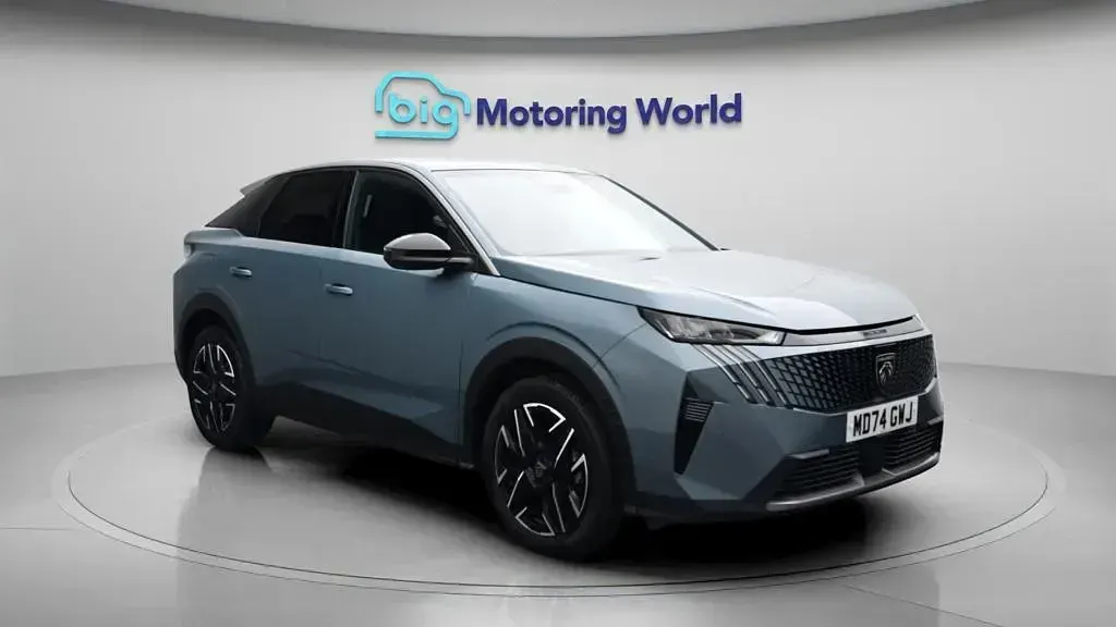 Used Peugeot 3008 Allure 136 HP (100 kW) 2024 SUV