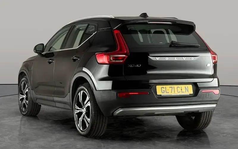Used Volvo XC40 Inscription 262 HP (192 kW) 2022 Black SUV