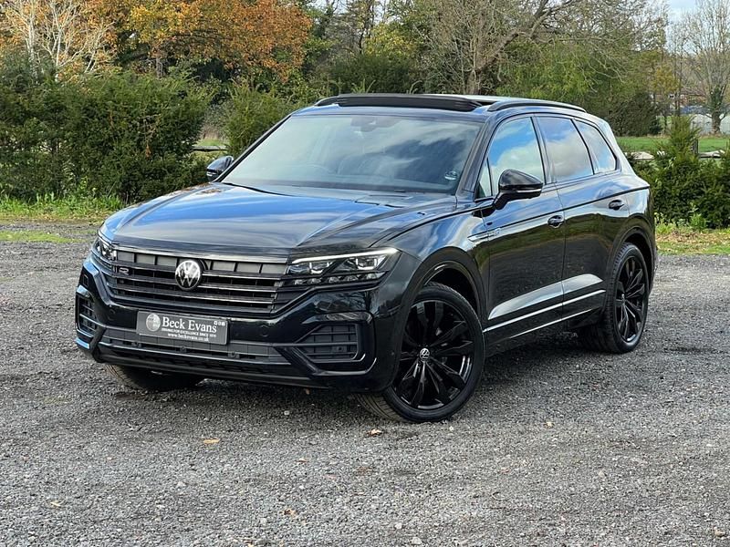 Black Used 2022 VW Touareg Black Edition SUV | £40,400 (Good price) - Image 1/3
