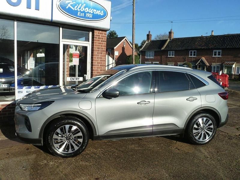 Used Ford Kuga Titanium 240 HP (176 kW) 2024 Silver SUV