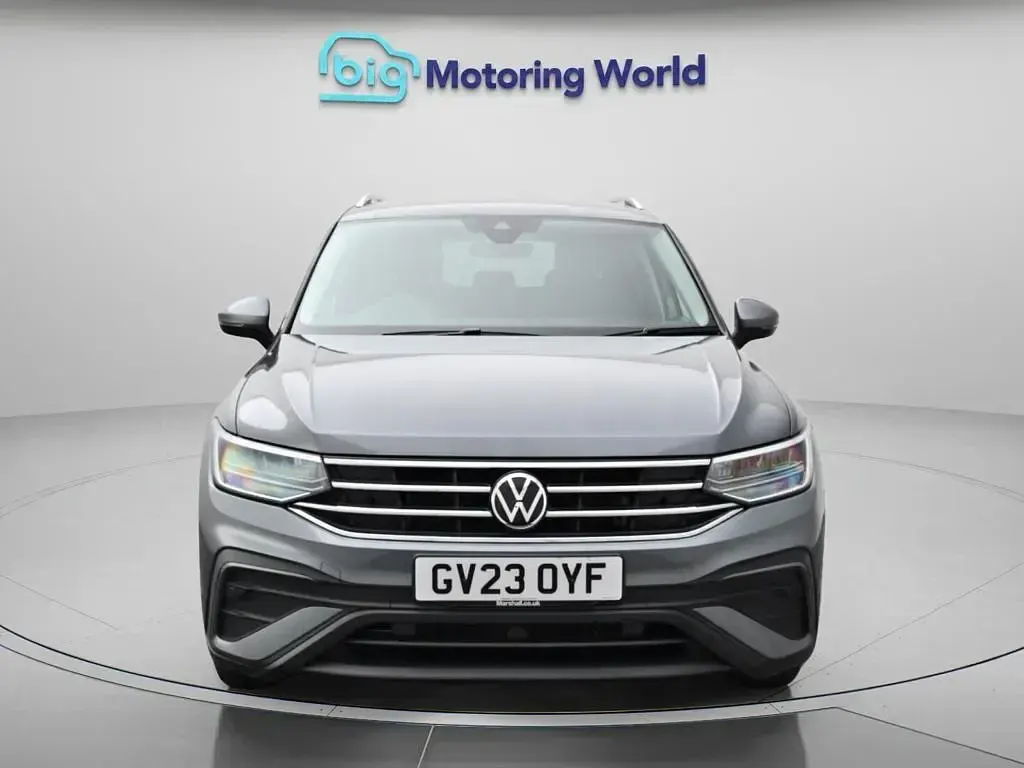 Used VW Tiguan Allspace S 150 HP (110 kW) 2023 Grey SUV