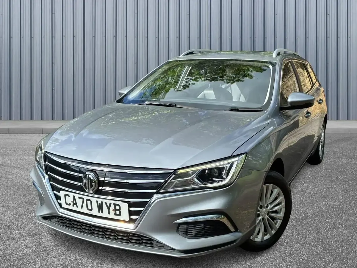 Used MG MG5 EV Exclusive 114 kW (156 HP) 2021 Silver Estate