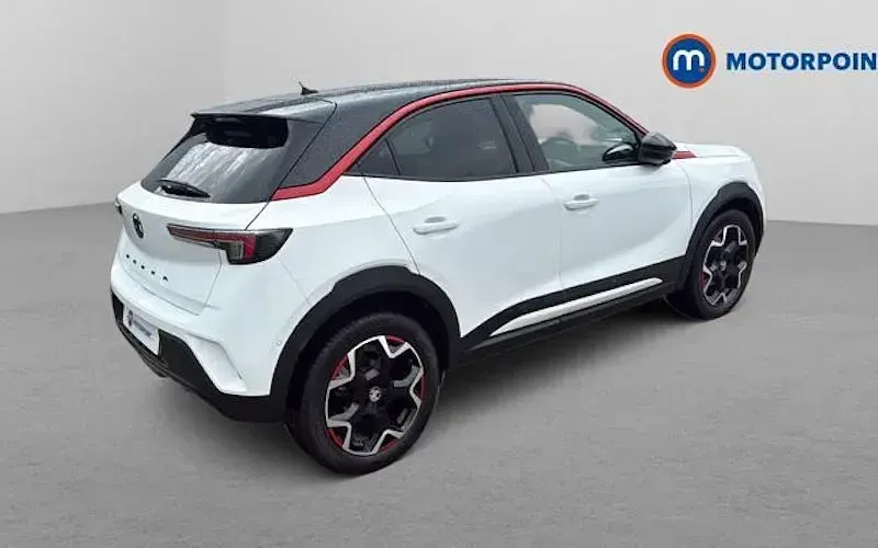 Used Vauxhall Mokka SRi 101 HP (74 kW) 2021 White SUV