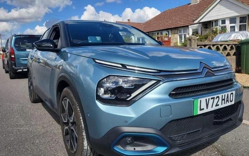 Used 2023 Citroën e-C4 Shine Hatchback | £15,000 (Fair price) - Image 1/1