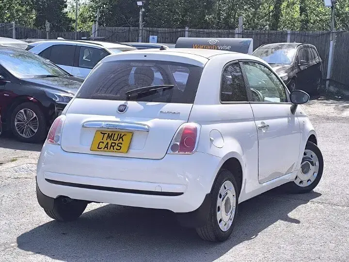 Used Fiat 500 2015 White Hatchback