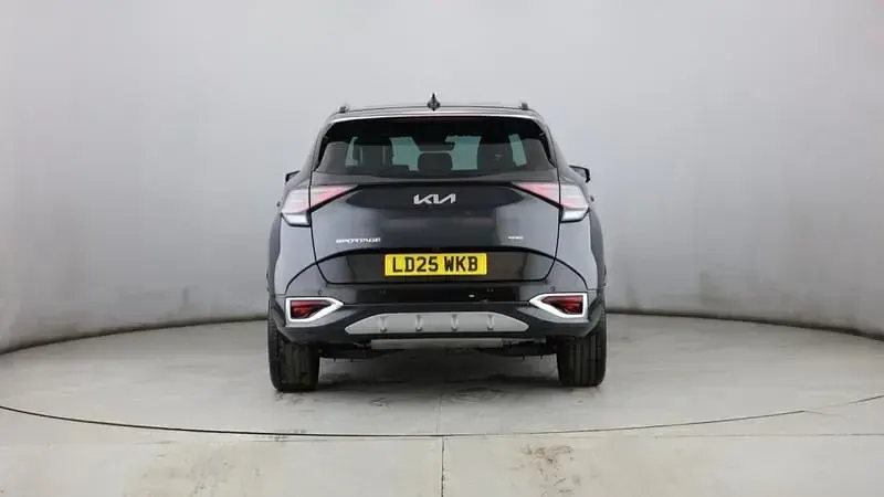Used Kia Sportage GT-Line 157 HP (115 kW) 2025 Penta metal SUV