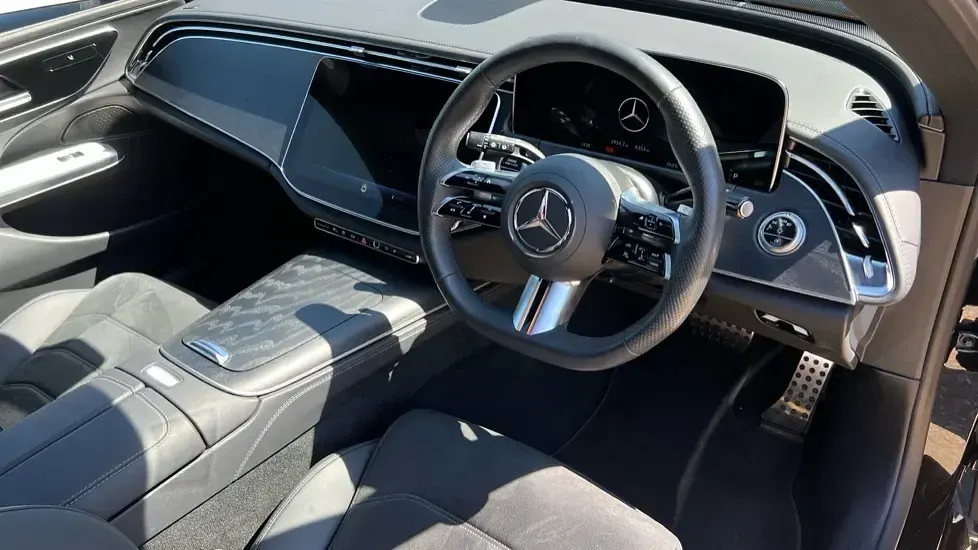 Used Mercedes E300 Urban 313 HP (230 kW) 2026 Black Estate