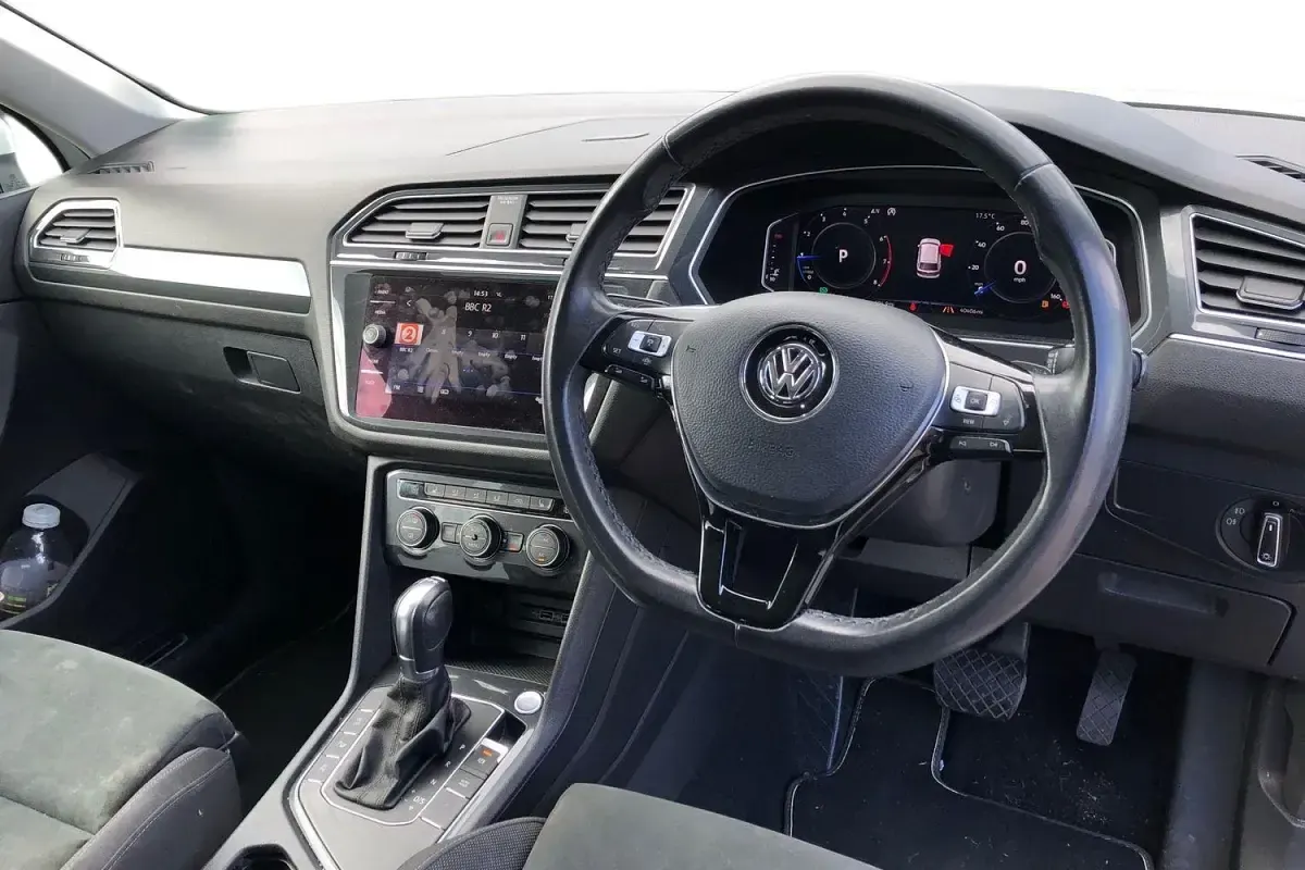 Used VW Tiguan Allspace SEL 150 HP (110 kW) 2019 White SUV