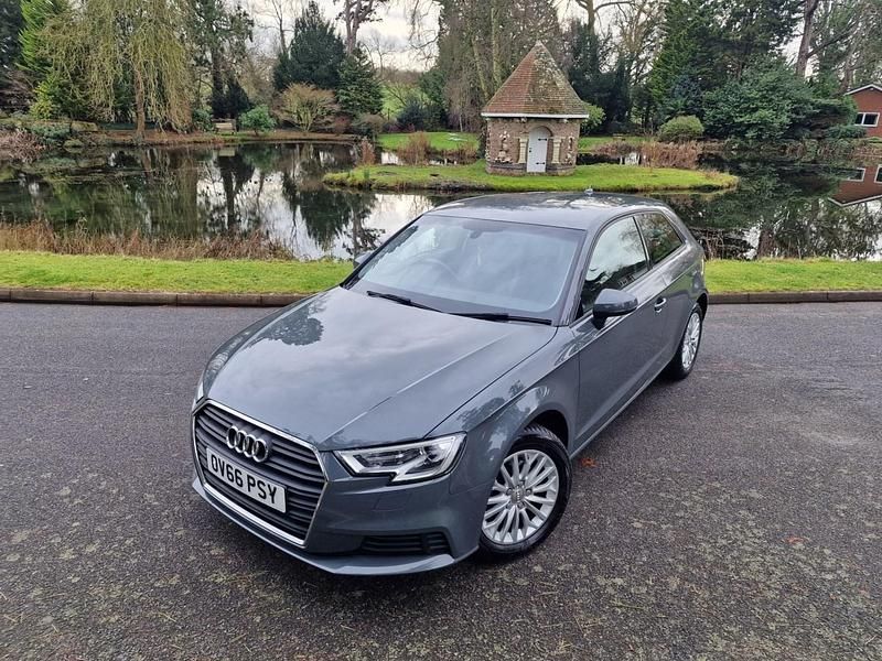 Used Audi A3 150 HP (110 kW) 2016 Grey Hatchback