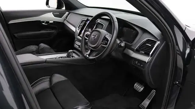 Used Volvo XC90 R-Design 390 HP (286 kW) 2022 SUV