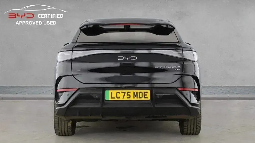 Used BYD Sealion 7 Design 389 kW (530 HP) 2025 Black SUV
