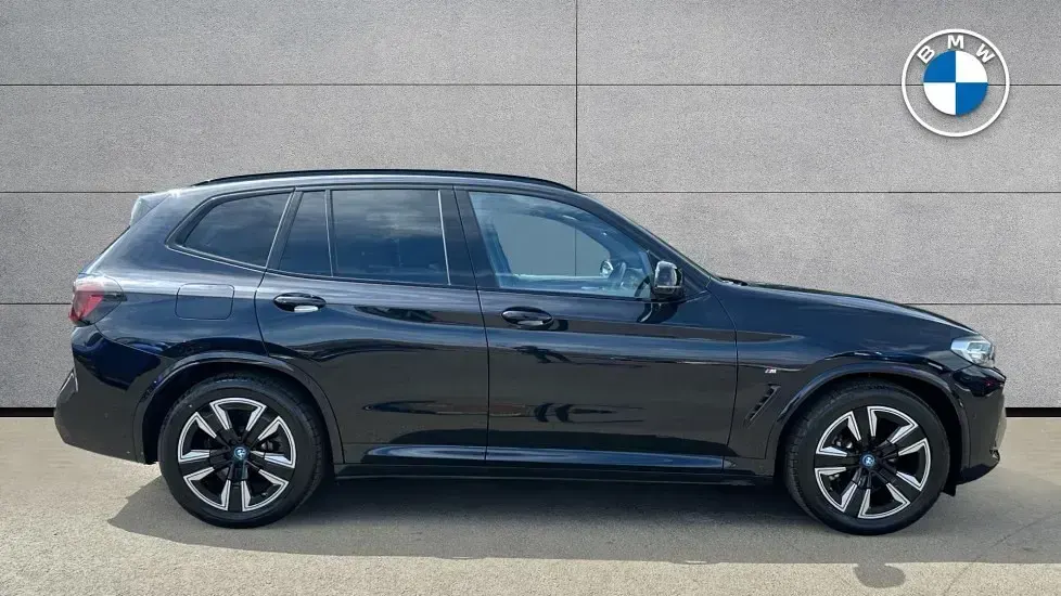 Used BMW iX3 M Sport 207 kW (282 HP) 2023 Black SUV