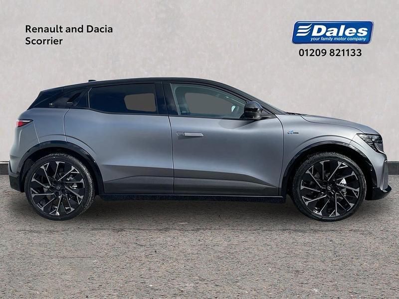 New Renault Megane E-Tech Iconic Esprit Alpine 2025 Hatchback