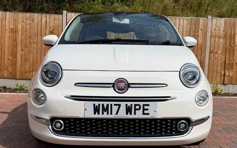 Used Fiat 500 Lounge 69 HP (50 kW) 2019 Hatchback