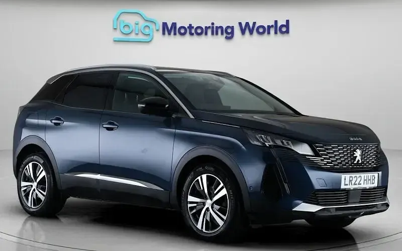 Used Peugeot 3008 Allure Premium 131 HP (96 kW) 2022 SUV