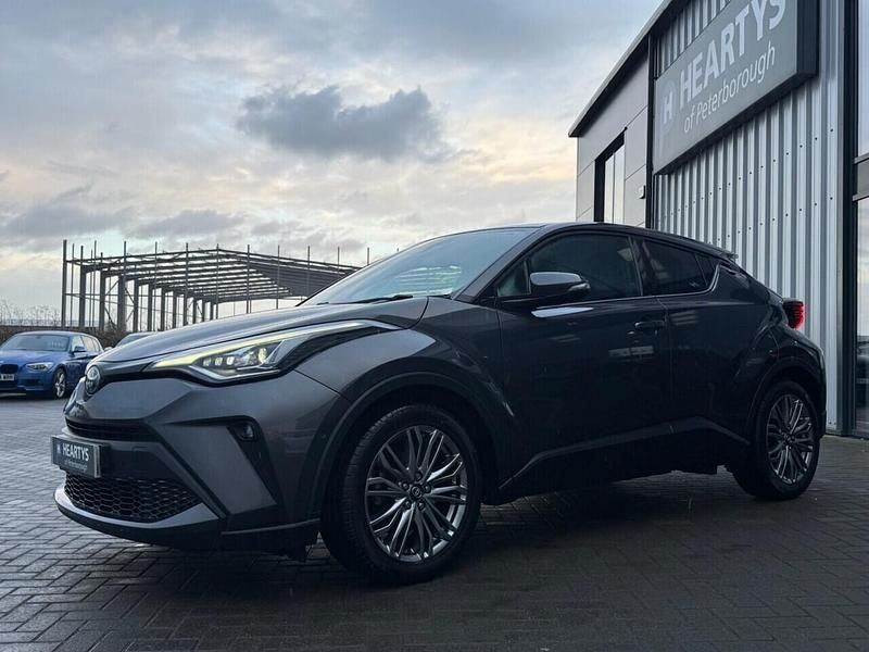 Used Toyota C-HR 184 HP (135 kW) 2022 Grey SUV
