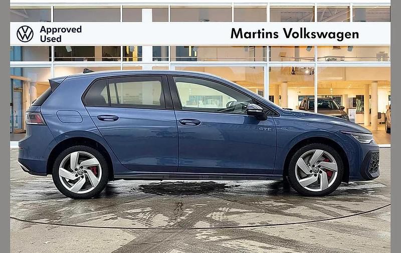 Used VW Golf VIII GTE 272 HP (200 kW) 2025 Blue Hatchback