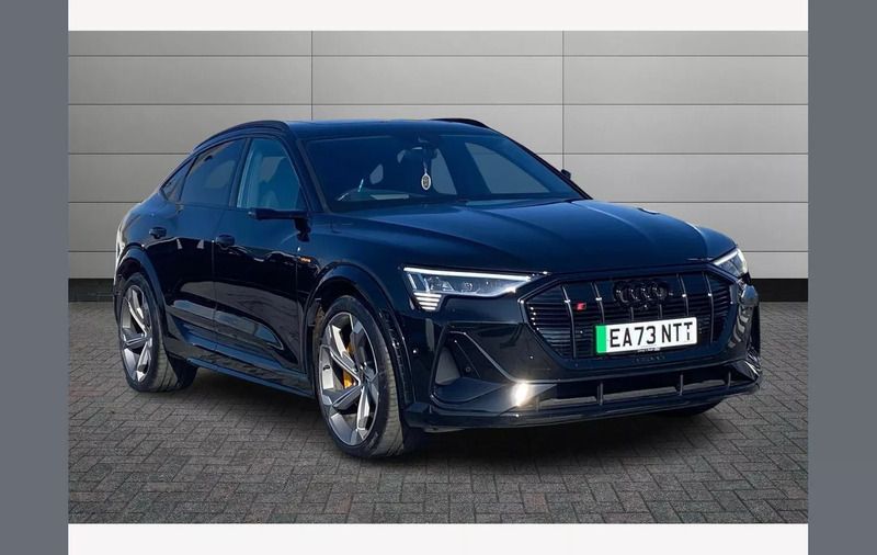 Black Used 2023 Audi e-tron Sportback Advanced SUV | £49,495 - Image 1/4
