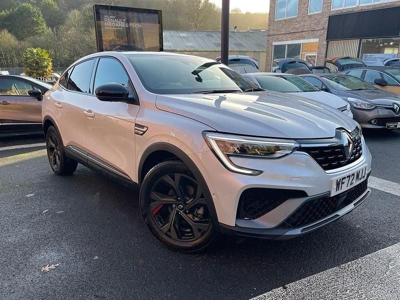 Used Renault Arkana R.S. 142 HP (104 kW) 2022 White  SUV