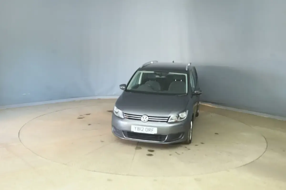 Used VW Touran SE 105 HP (77 kW) 2012 Grey MPV