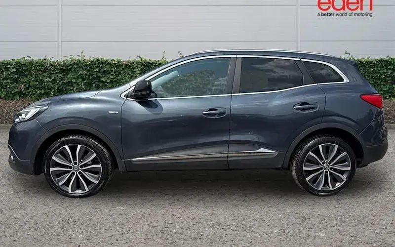 Used Renault Kadjar Signature 131 HP (96 kW) 2017 Grey SUV