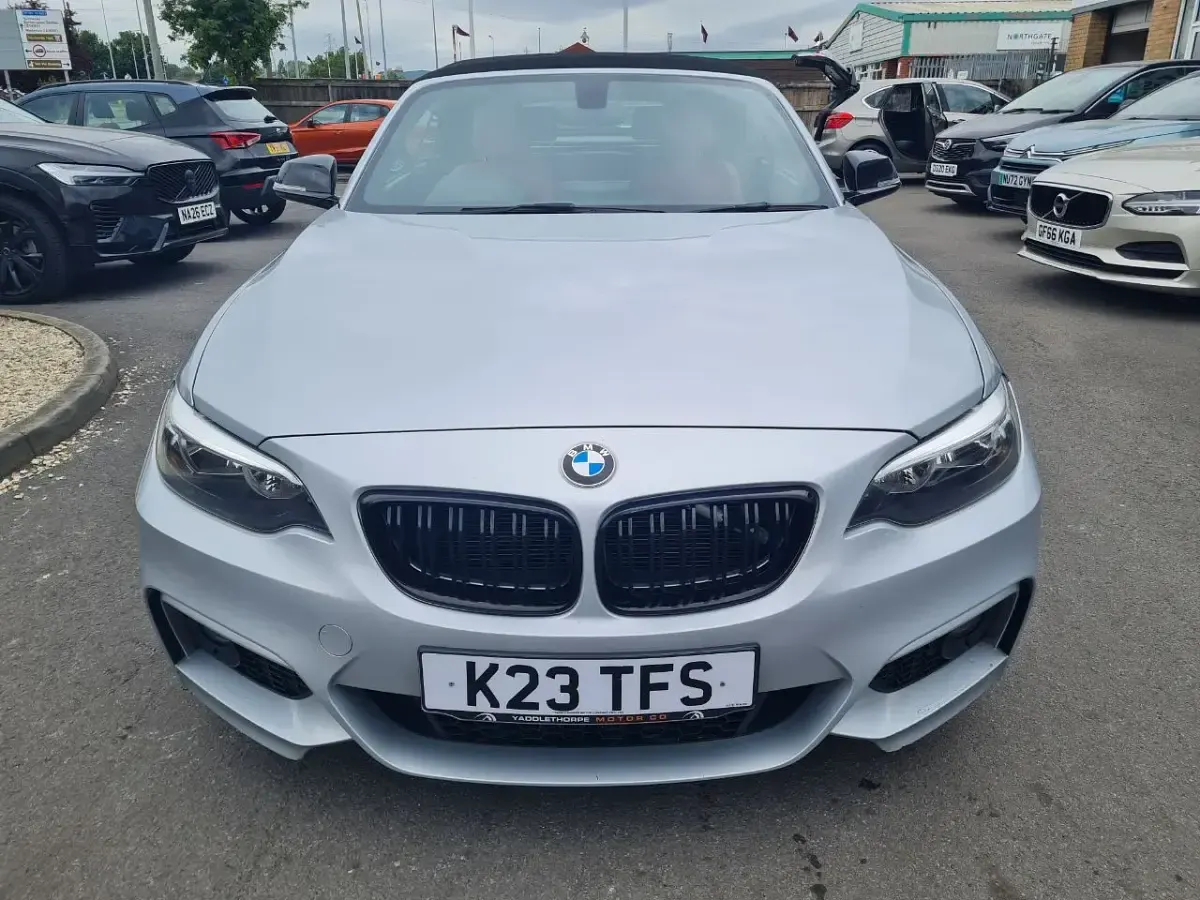 Used BMW 220 M Sport 190 HP (139 kW) 2015 Silver Cabriolet
