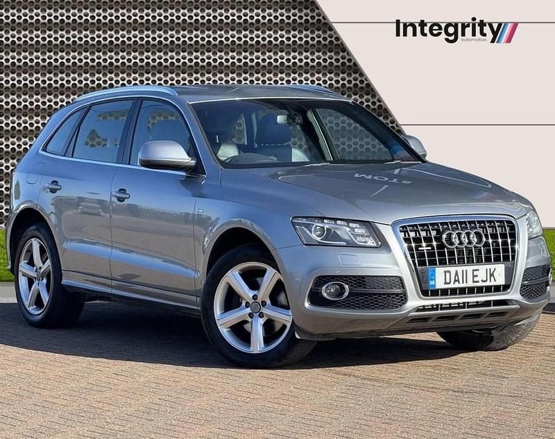 Grey Used 2011 Audi Q5 S-Line SUV | £9,700 (Fair price) - Image 1/4