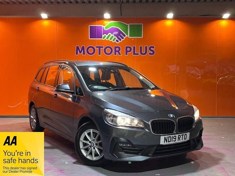Used BMW 218 Comfort Edition 140 HP (102 kW) 2019 Grey MPV