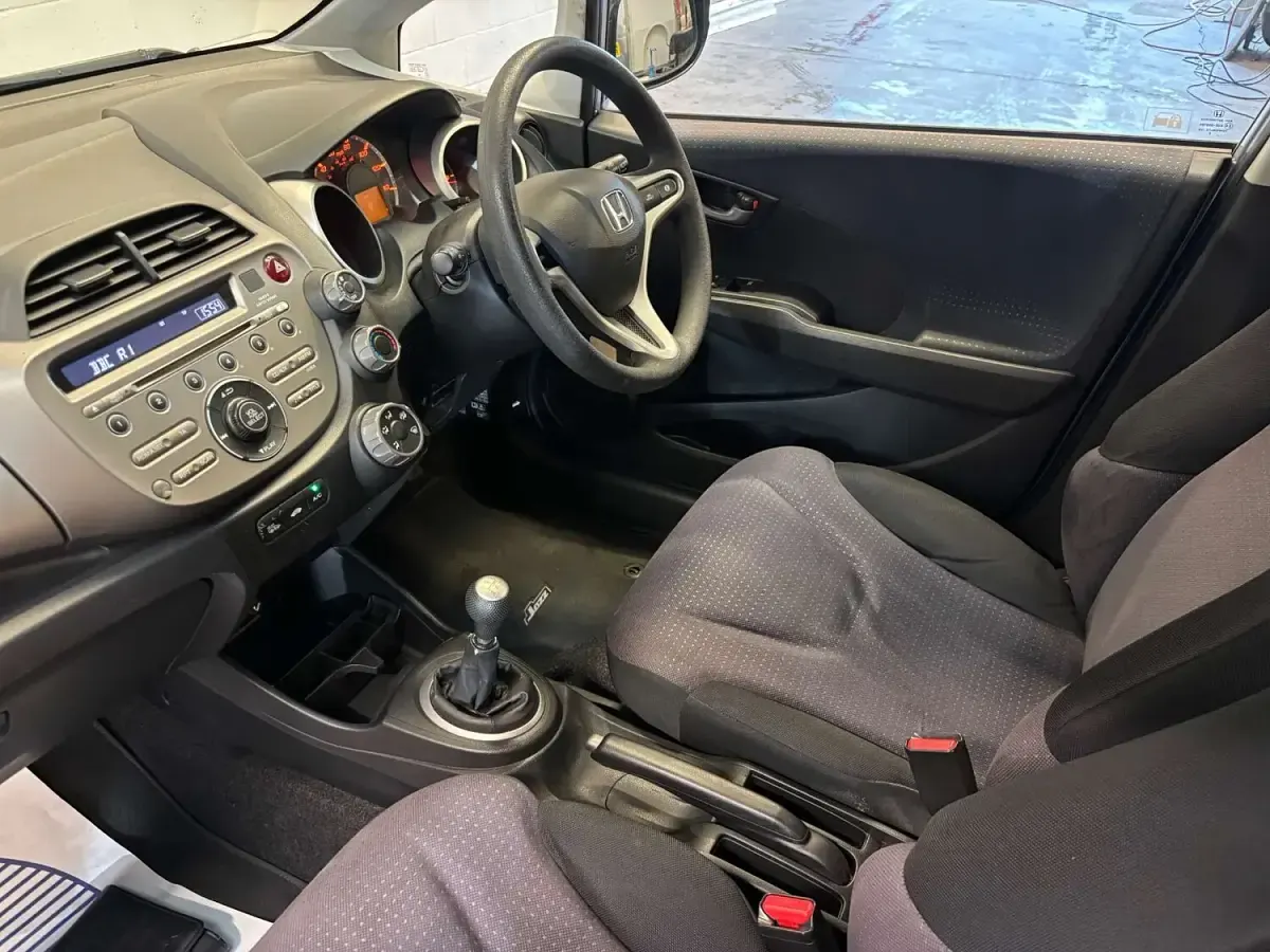 Used Honda Jazz SE 90 HP (66 kW) 2009 Blue Hatchback