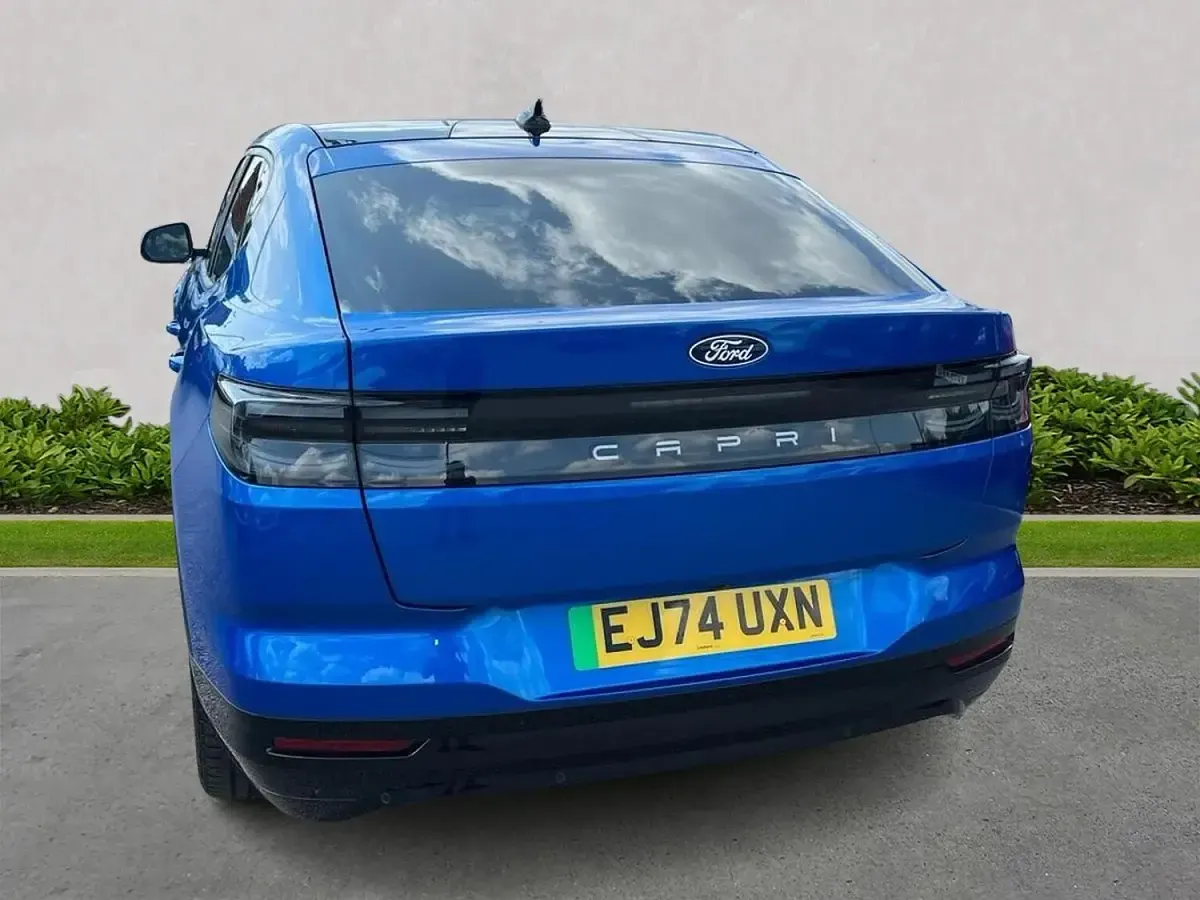 Used Ford Capri Premium 250 kW (340 HP) 2024 Blue my mind (metallic) SUV