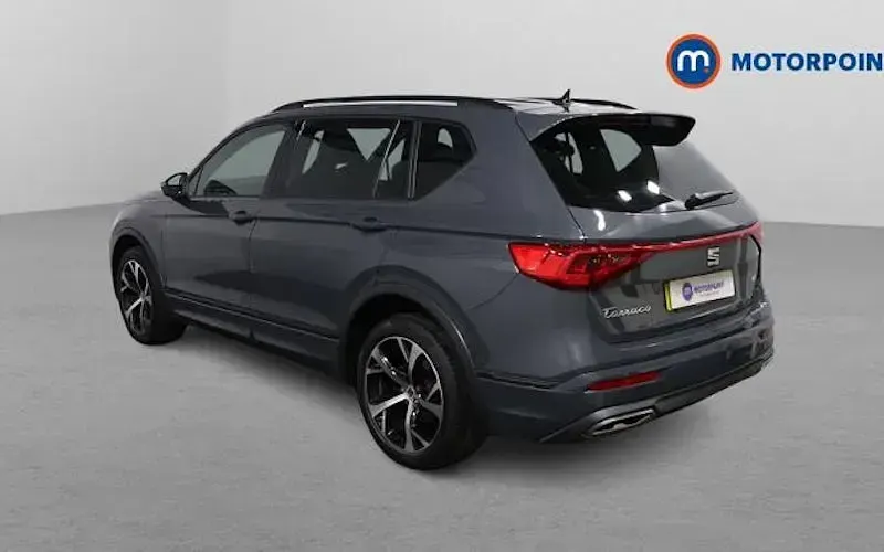 Begagnad Seat Tarraco FR 150 HK (110 kW) 2022 Grå SUV