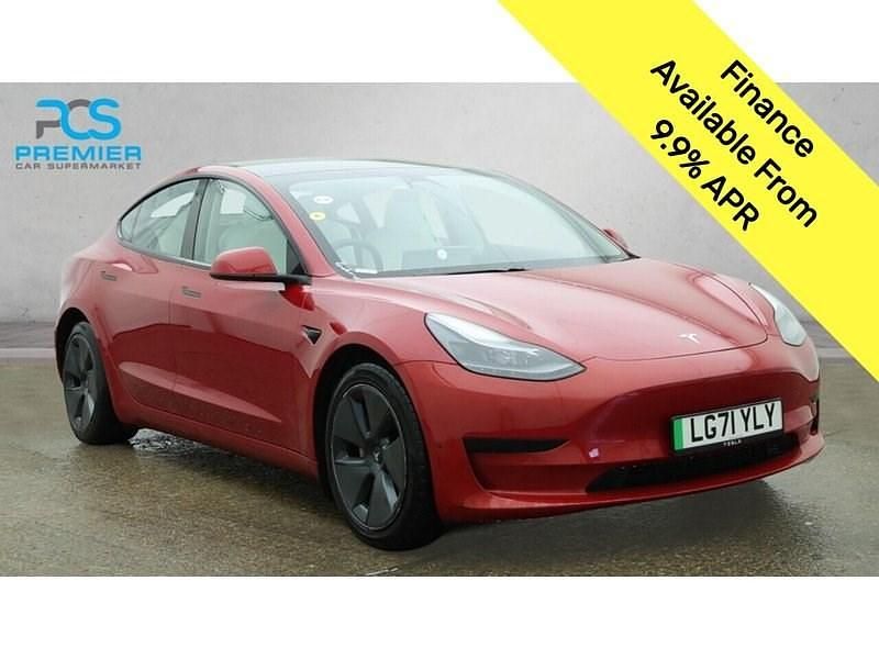 Used Tesla Model 3 Standard Range Plus 366 kW (498 HP) 2021 Red Sedan