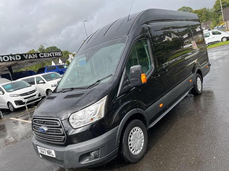 Begagnad Ford Transit 130 HK (95 kW) 2017 Svart Van