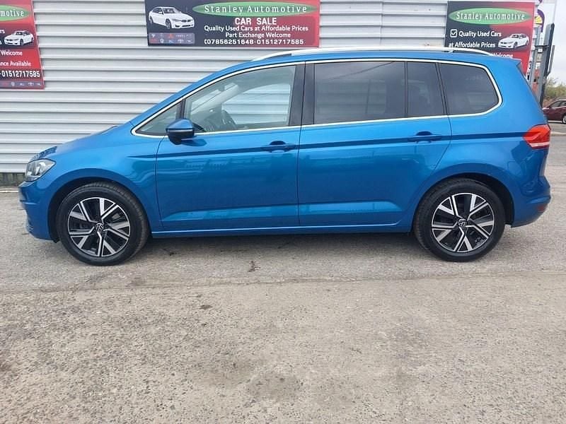 Usado VW Touran SEL 2022 Azul Monovolume