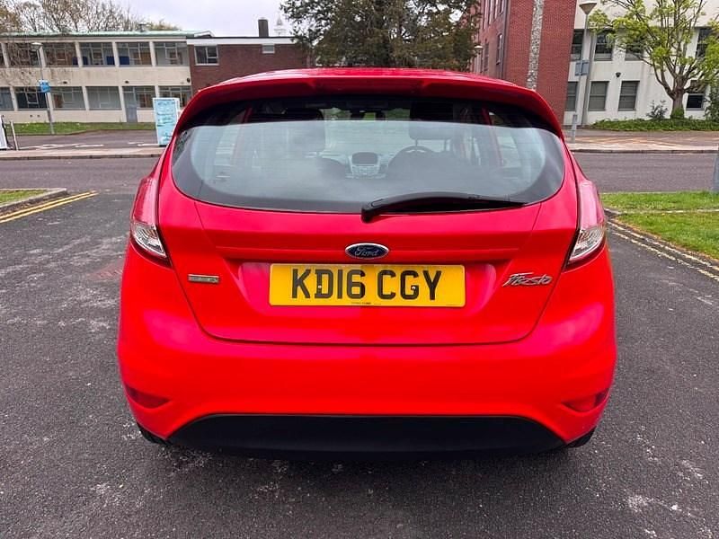 Used Ford Fiesta Zetec 2016 Red Hatchback