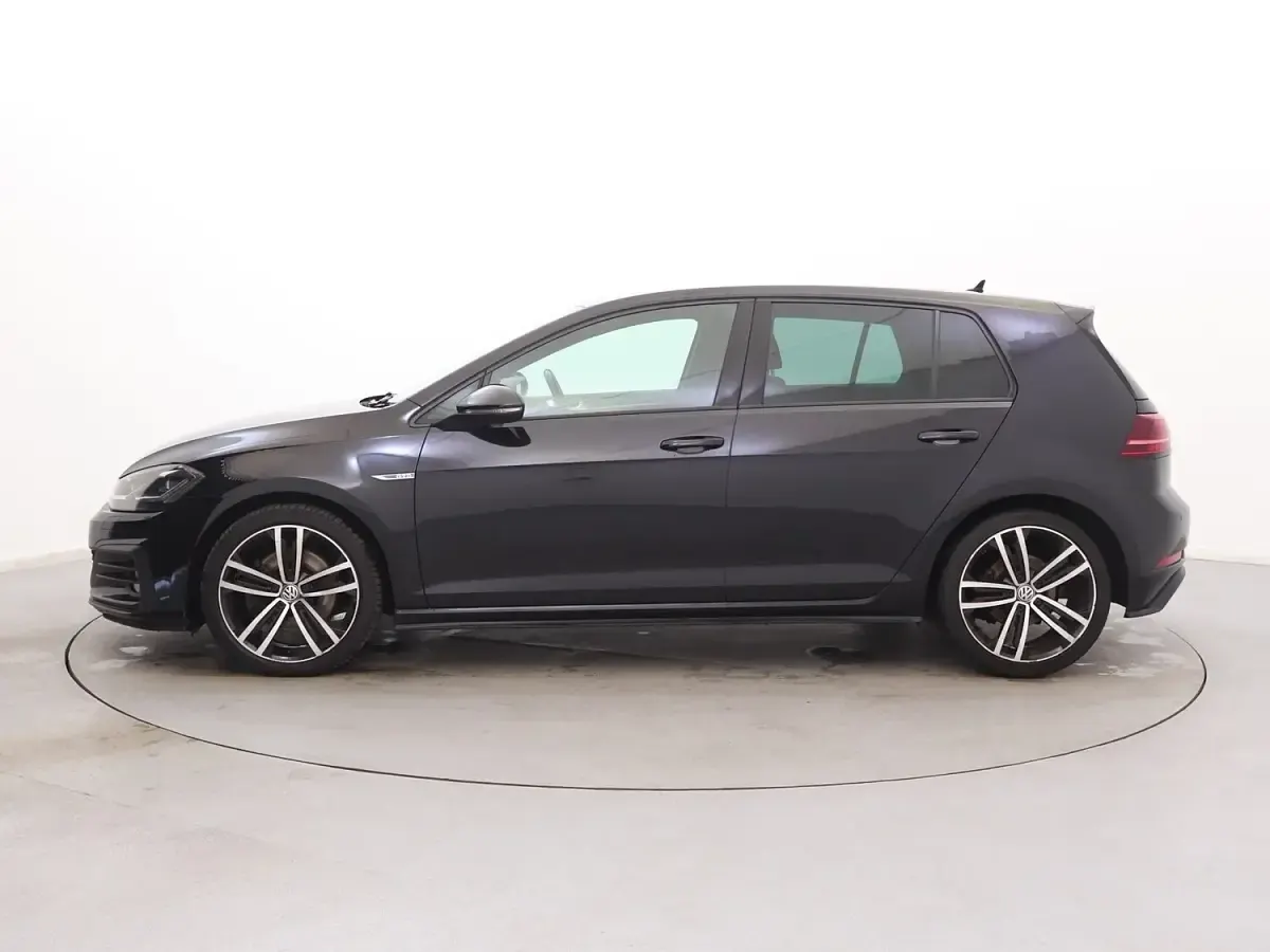 Used VW Golf VII GTD 184 HP (135 kW) 2018 Black Hatchback