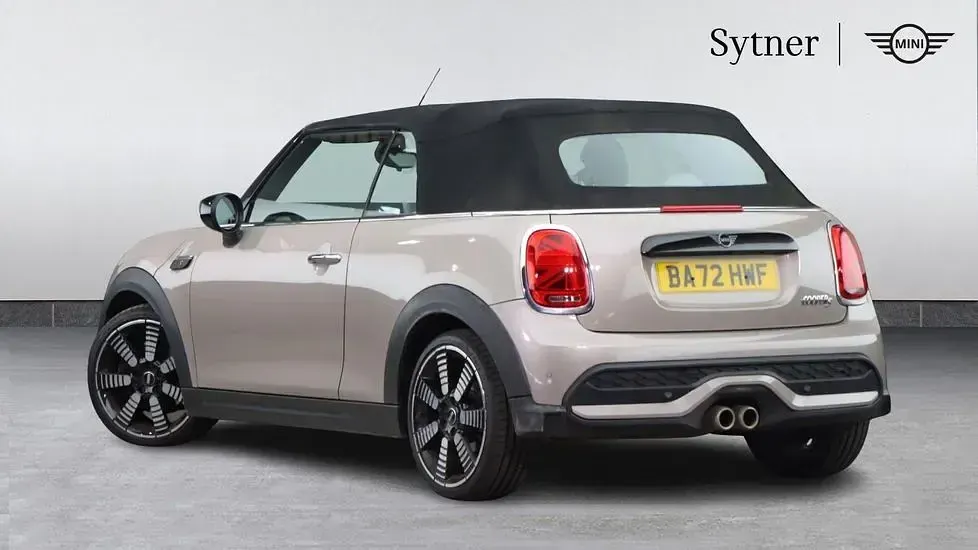 Used Mini Cooper S Cabriolet Exclusive 176 HP (129 kW) 2022 Grey Cabriolet