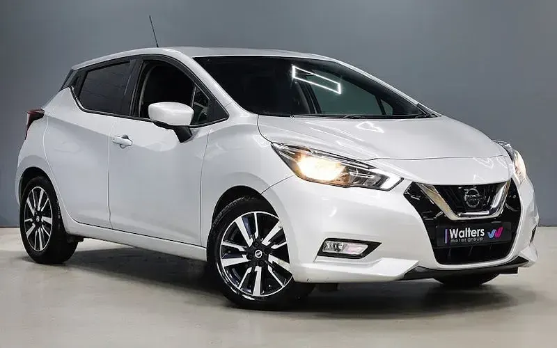 Used Nissan Micra N-Connecta 90 HP (66 kW) 2019 Hatchback